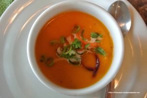 Papaya Curry soup